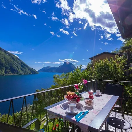 Sweet Gandria Apartment
